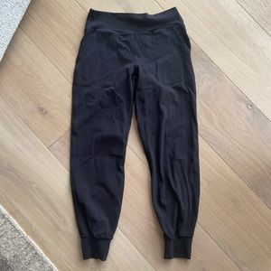 Lululemon joggers